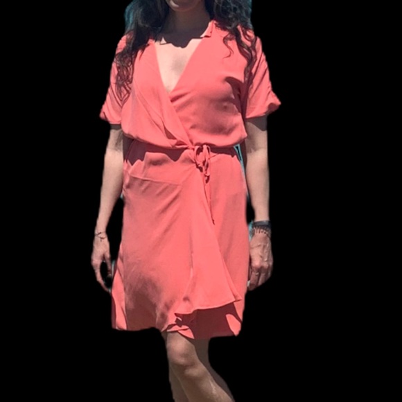 Babaton Wallace Dress - Picture 2 of 4